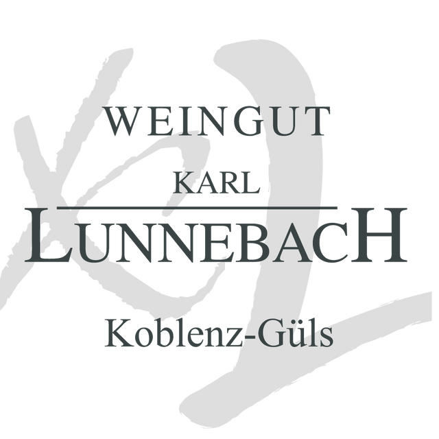 WEINGUT KARL LUNNEBACH